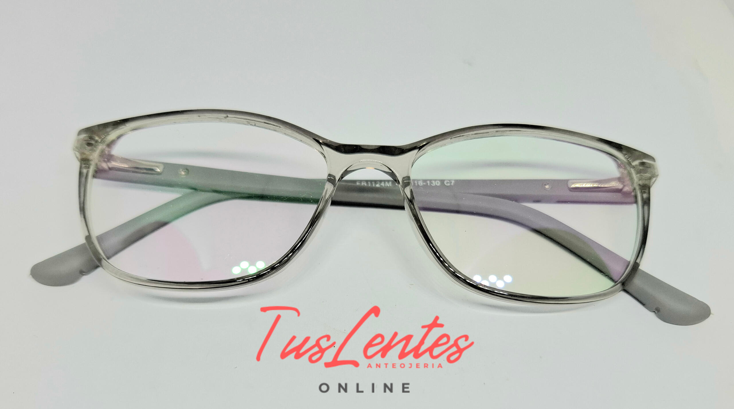 Deja que tu hijo brille con nuestro aro de acetato juvenil.